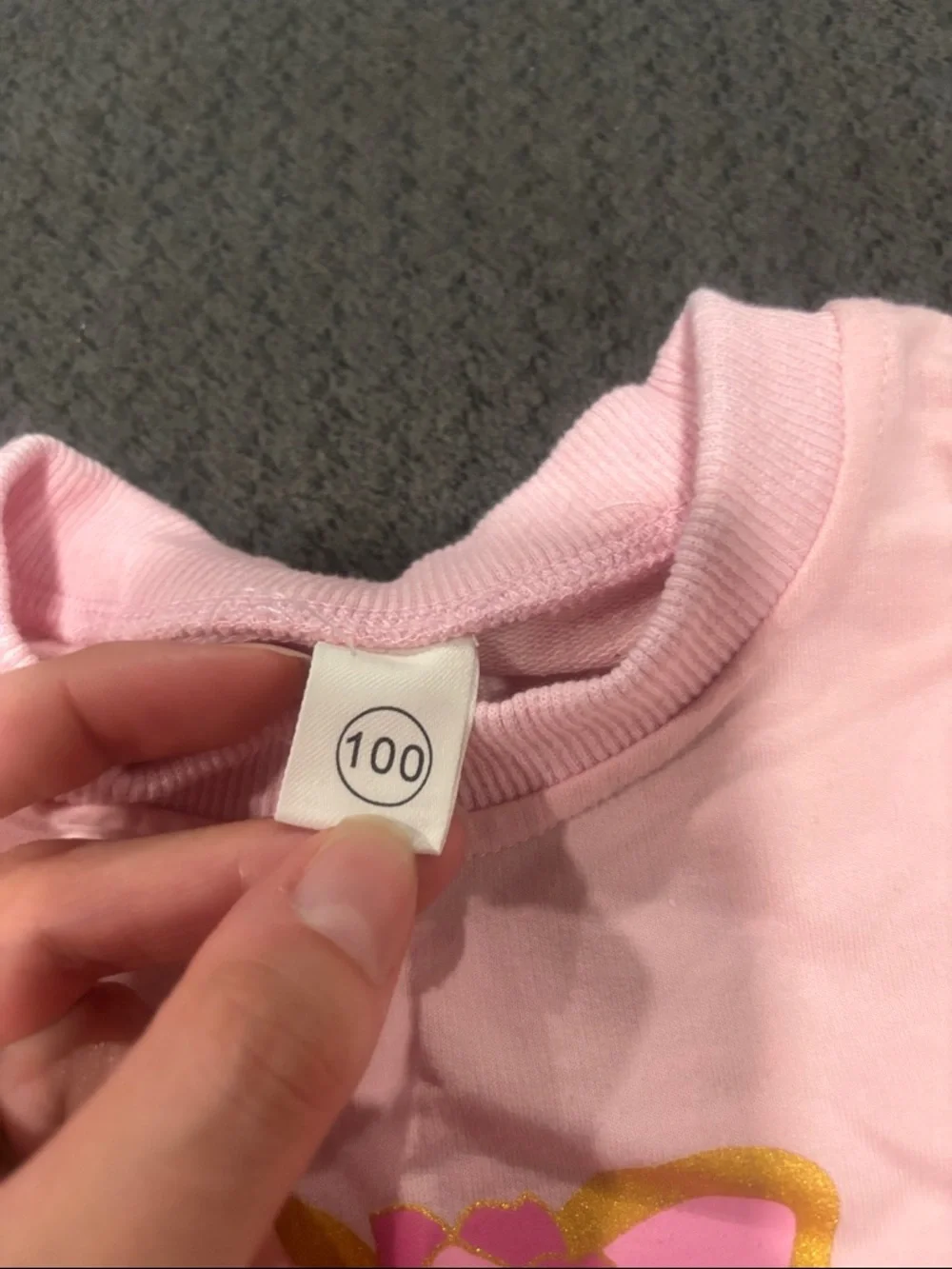 🟢10/$10 - Pink Floral Cat Graphic Sweatshirt for Kids